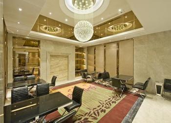 Linglongxu Boutique Hotel Ухан Екстериор снимка